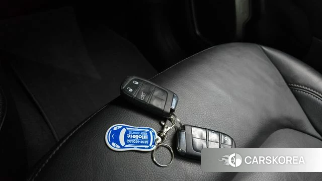 Jeep Renegade id 4294671 из Кореи 24