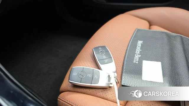 Mercedes-Benz C-Class W205 id 4632836 из Кореи 24