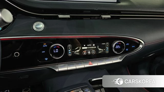 Genesis GV70 id 4524767 из Кореи 24