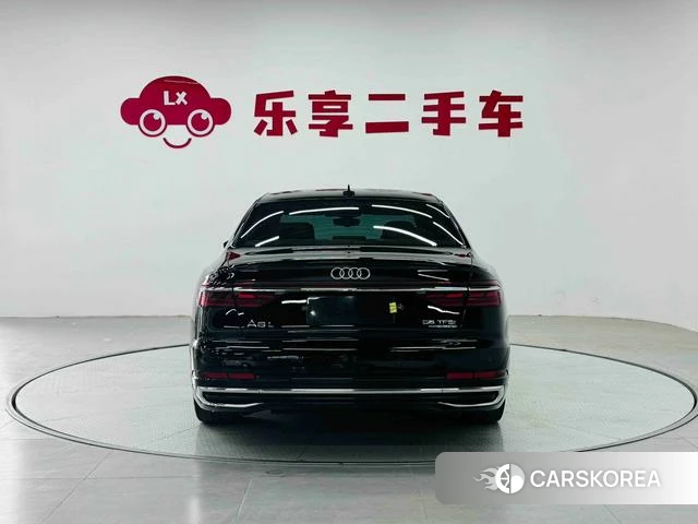Audi A8 id 4273612 из Китая 24