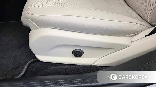 Mercedes-Benz E-Class W213 id 4201223 из Кореи 24