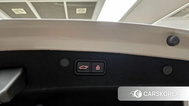Hyundai The New Grandeur IG Hybrid id 4250293 из Кореи 24