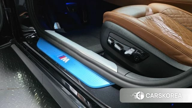 BMW 7 Series (G11) id 4687895 из Кореи 24