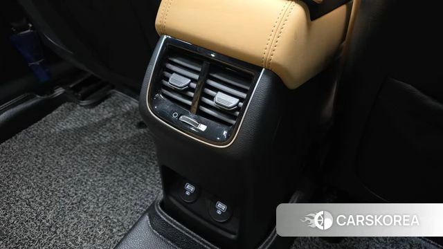 Kia K7 Premier Hybrid id 4849446 из Кореи 24