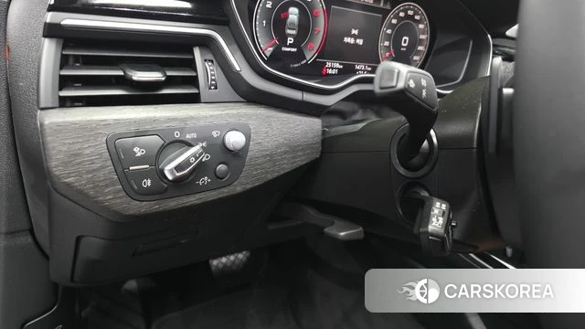 Audi A4 (B9) id 4388274 из Кореи 24