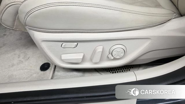 Genesis G70 id 4895468 из Кореи 24