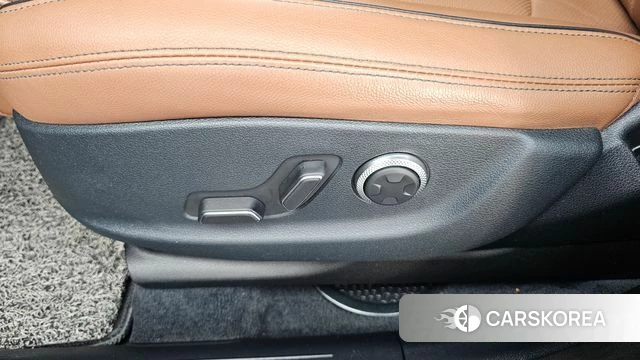 Genesis GV70 id 4849138 из Кореи 24