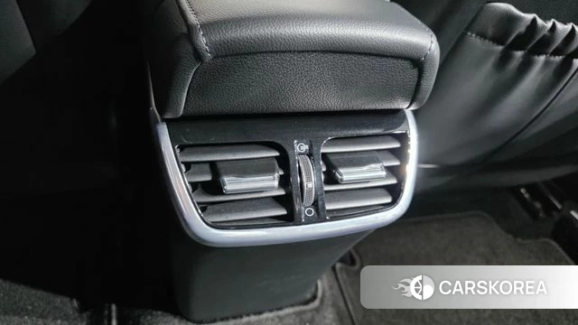 Hyundai The New Grandeur IG Hybrid id 4303611 из Кореи 24