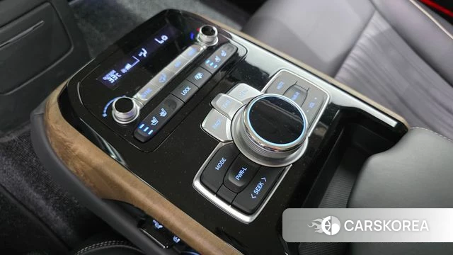 Genesis G90 id 4652095 из Кореи 24