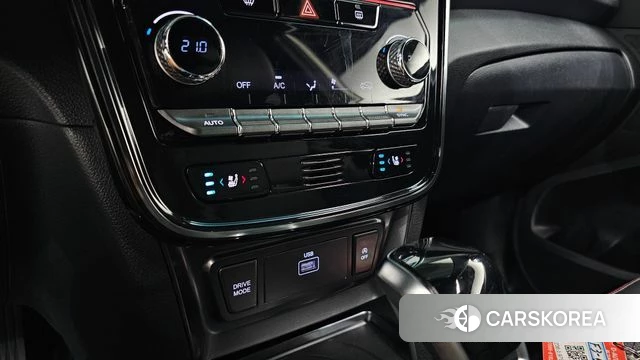 Ssangyong Berry New Tivoli id 4855545 из Кореи 24