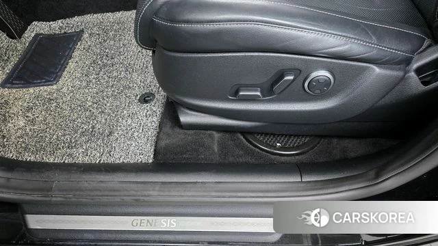 Genesis GV80 id 4283079 из Кореи 24
