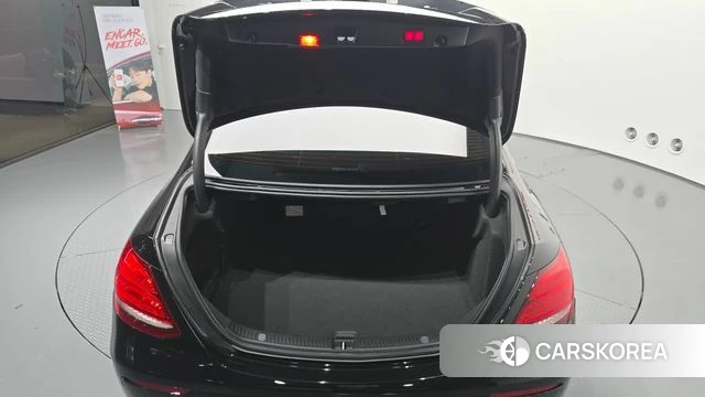 Mercedes-Benz E-Class W213 id 4304845 из Кореи 24