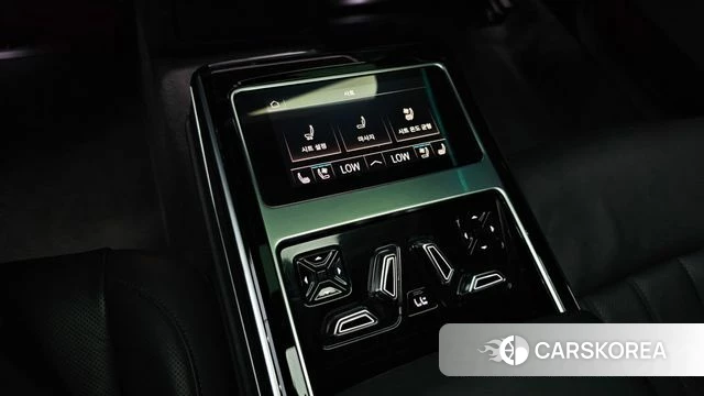 Audi A8 (D5) id 4494230 из Кореи 24