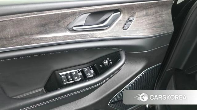 Jeep Grand Cherokee (WL) id 4640743 из Кореи 24