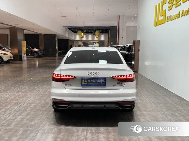Audi A4L id 4299704 из Китая 24