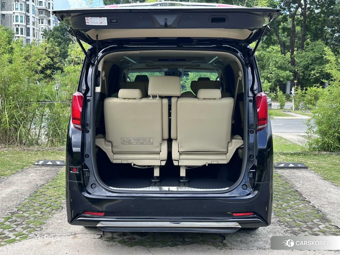 Toyota Elfa id 4493273 из Китая 24