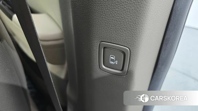 Kia Carnival 4th generation id 4573483 из Кореи 24