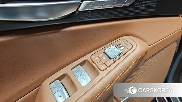 Genesis G90 id 4496490 из Кореи 24