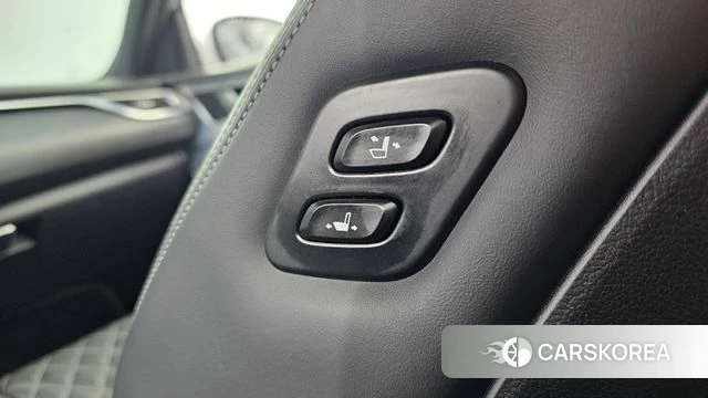 Genesis G70 id 4351134 из Кореи 24