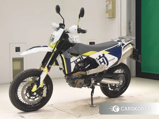 Проданный Husqvarna 701 SUPERMOTO id 4199397 из Японии, фото 24