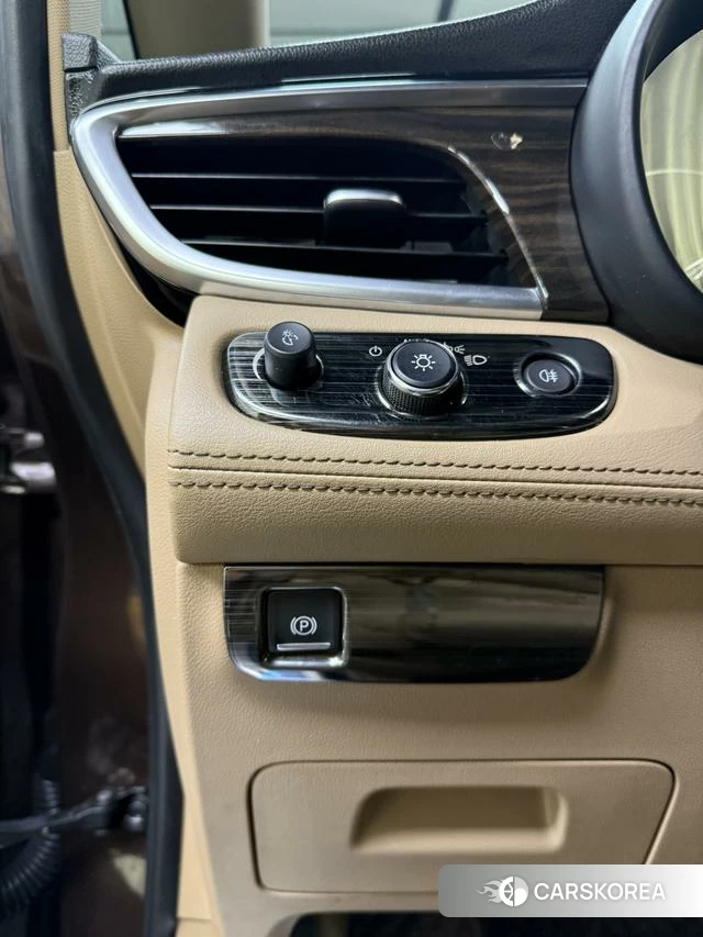 Buick GL8 id 4228453 из Китая 24