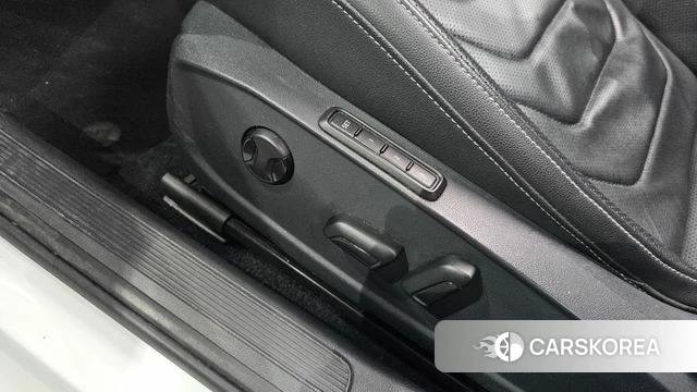 Volkswagen 7th Generation of Jetta id 4224150 из Кореи 24