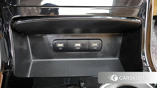 Kia Carnival 4th generation id 4429084 из Кореи 24