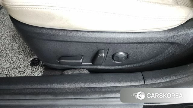 Hyundai The New Grandeur IG Hybrid id 4293174 из Кореи 24