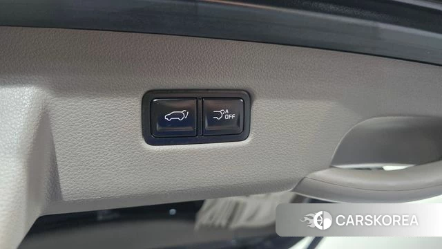 Kia Carnival 4th generation id 4542440 из Кореи 24