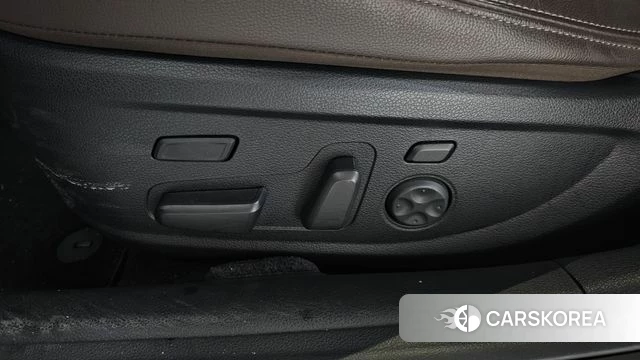 Hyundai The New Grandeur IG id 4355348 из Кореи 24