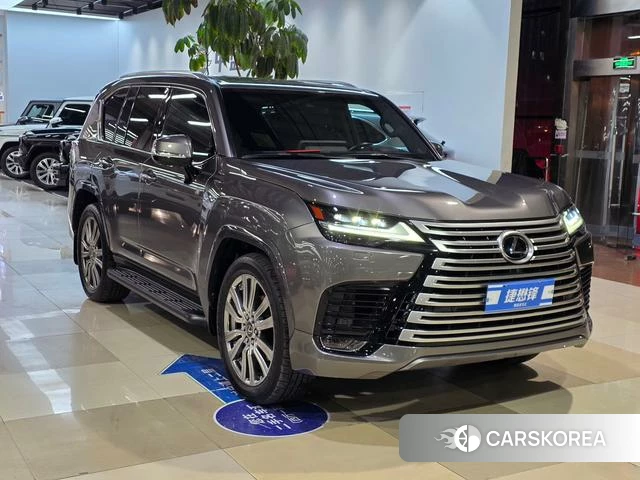 Lexus LX id 4262575 из Китая 24