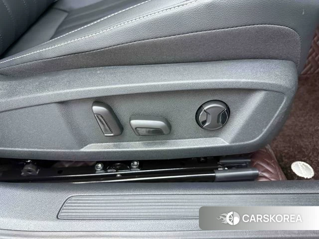 Volkswagen Passat id 4314205 из Китая 24
