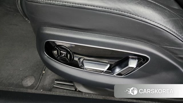Audi A8 (D5) id 4562799 из Кореи 24