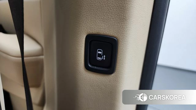 Kia Carnival 4th generation id 4231546 из Кореи 24