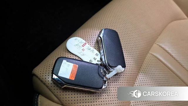 Kia K5 3rd generation id 4416290 из Кореи 24