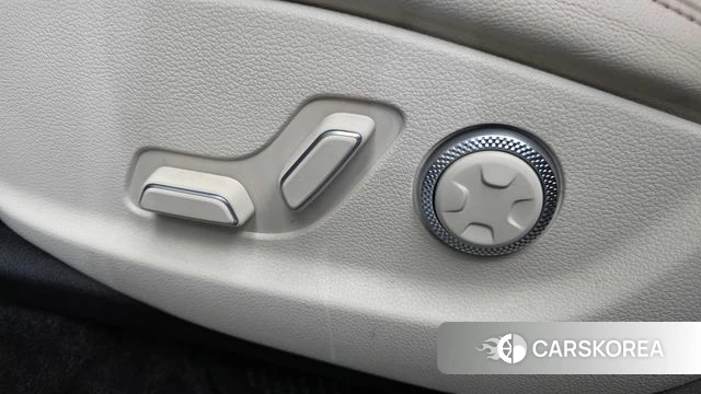 Genesis GV80 id 4323902 из Кореи 24
