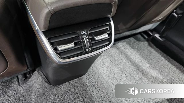 Hyundai The New Grandeur IG Hybrid id 4195982 из Кореи 24