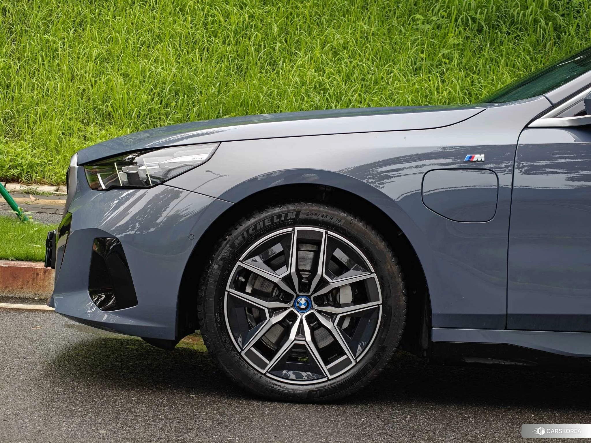 BMW i5 id 4419560 из Китая 24