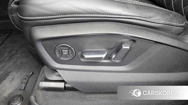 Audi Q8 (4M) id 4231928 из Кореи 24