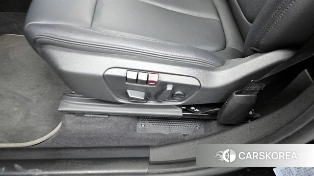 BMW X1 (F48) id 4186970 из Кореи 24