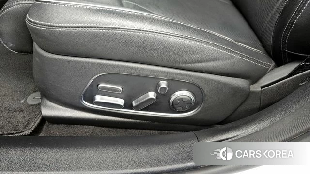 Genesis G90 (RS4) id 4323111 из Кореи 24