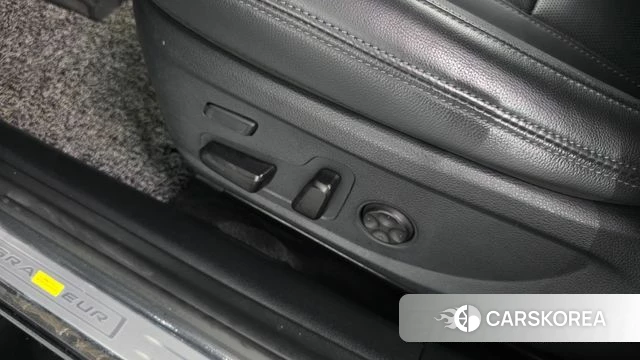 Hyundai The New Grandeur IG id 4535756 из Кореи 24
