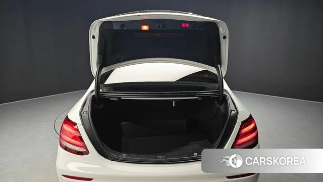 Mercedes-Benz E-Class W213 id 4614943 из Кореи 24