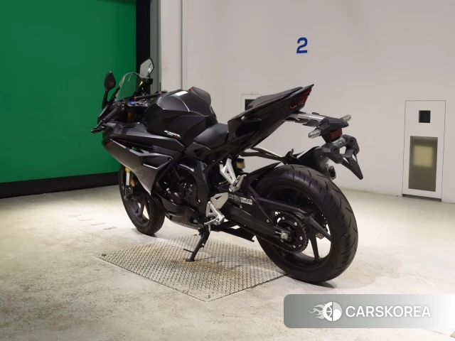 Honda CBR250RR ABS id 3946988 из Японии 23