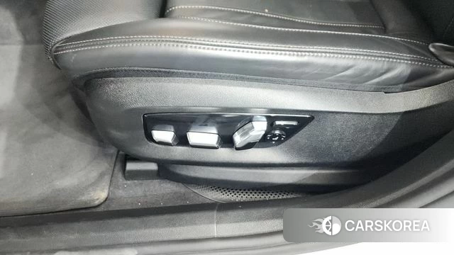 BMW 6 Series GT (G32) id 4267388 из Кореи 24