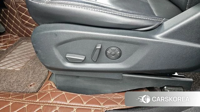 Ford Explorer id 4317886 из Кореи 24