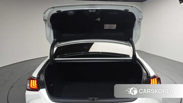 Lexus ES300h 7th generation id 4232928 из Кореи 24