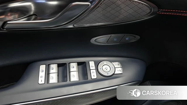 Genesis GV70 id 4244632 из Кореи 24