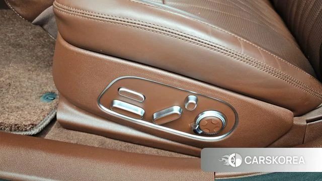 Genesis G90 (RS4) id 4640842 из Кореи 24