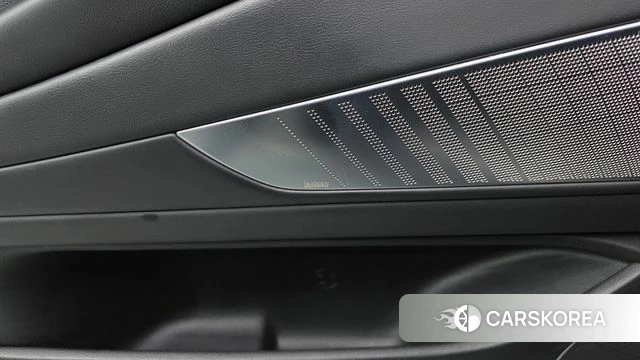 Genesis Electrified G80 (RG3) id 4470268 из Кореи 24